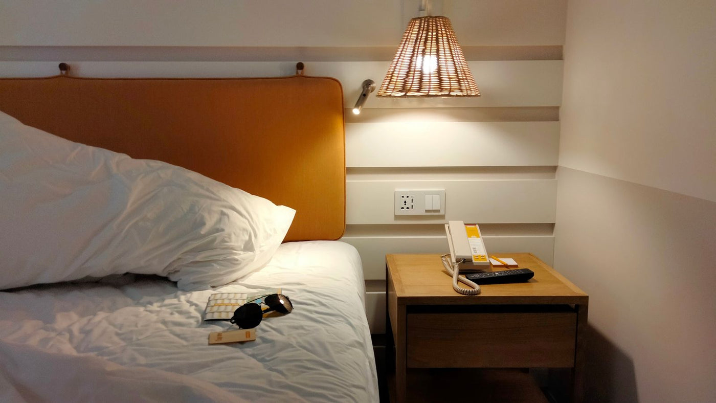 Warm bedroom lamp lighting