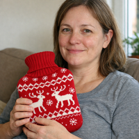 1/2L Hot Water Bottle with Knitted Cover Large Capacity Hot Water Bag for Female Warm Belly Hands Inject Water Hot Water Bag — scale