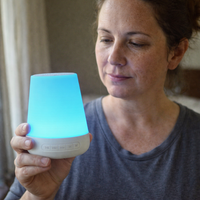 MBZ085 White Noise Machine Baby Sleep Sound Machine Colorful Night Lights 28 Soothing Sounds with 3.5Mm Headphone Jack — scale